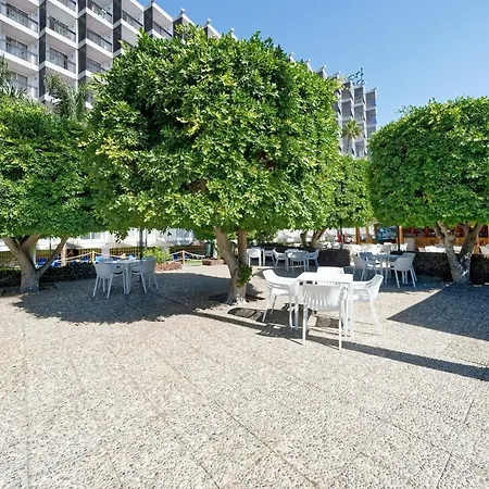 Relaxia Beverly Park מלון